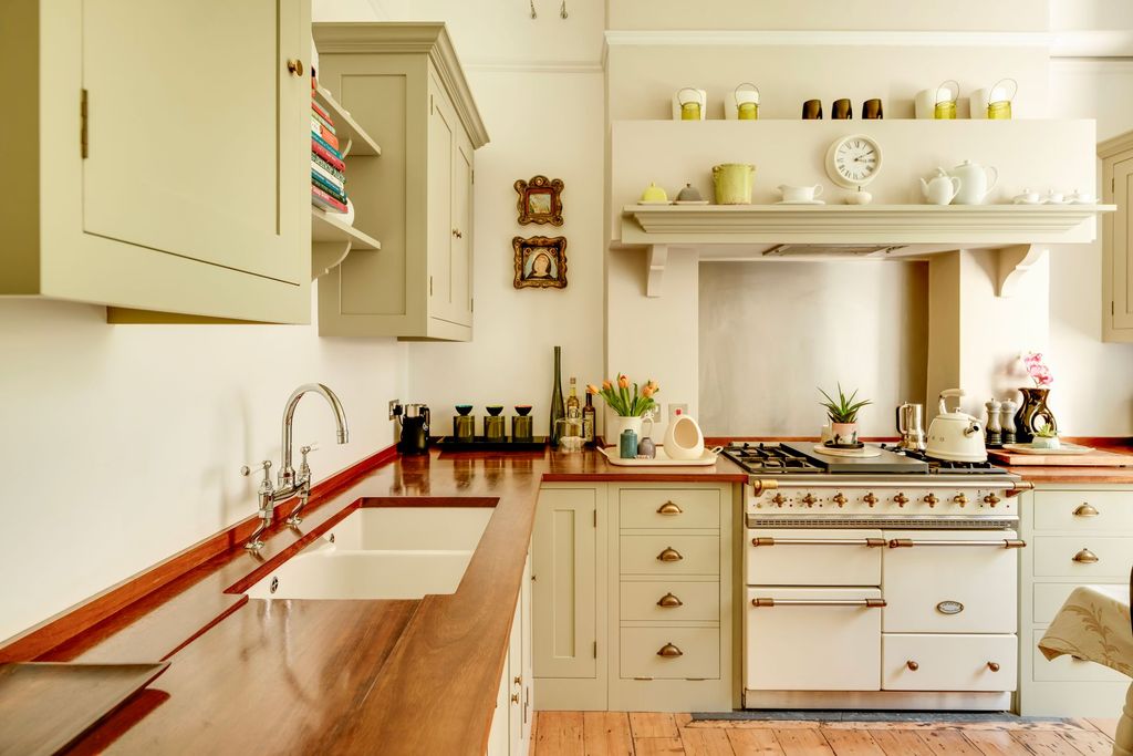 3 bed flat for saleCambridge Park, Bristol BS6 photo 2