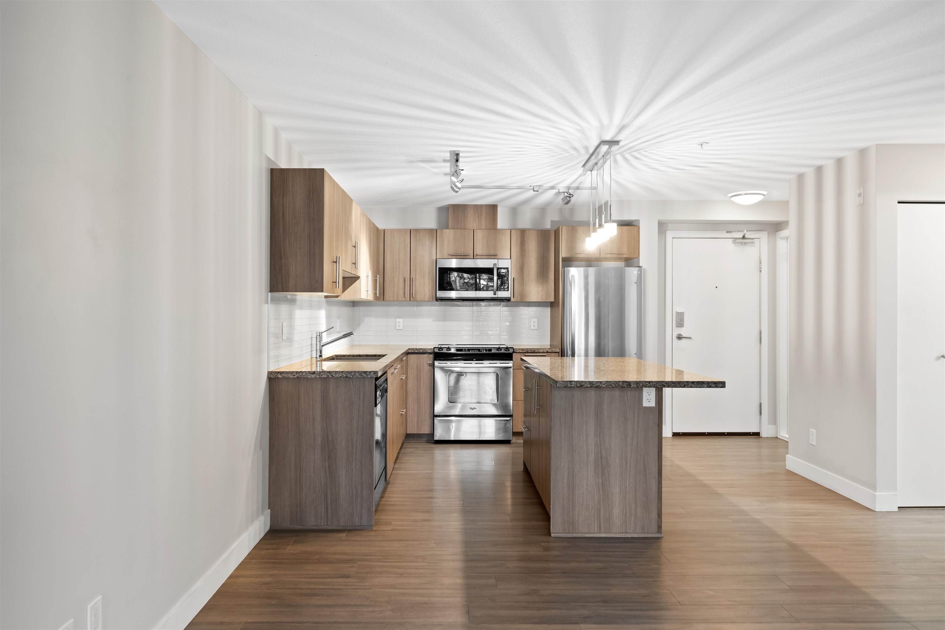 Additional image 3 of 313-12075 Edge Street, Maple Ridge, BC, V2X 9E6