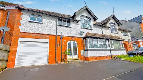 Woodland Road, Northfield, Birmingham B31