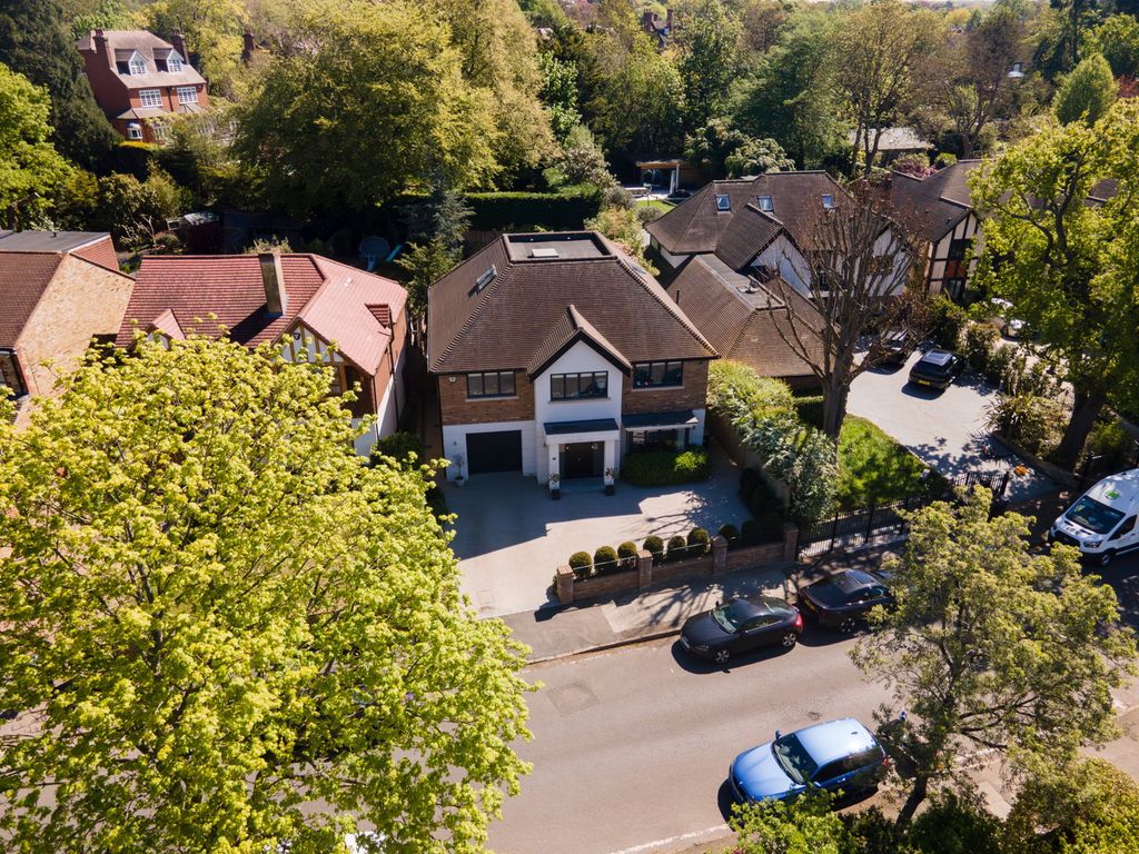 Additional image 36 of 6 bed detached house for saleBird In Hand Lane, Bromley BR1