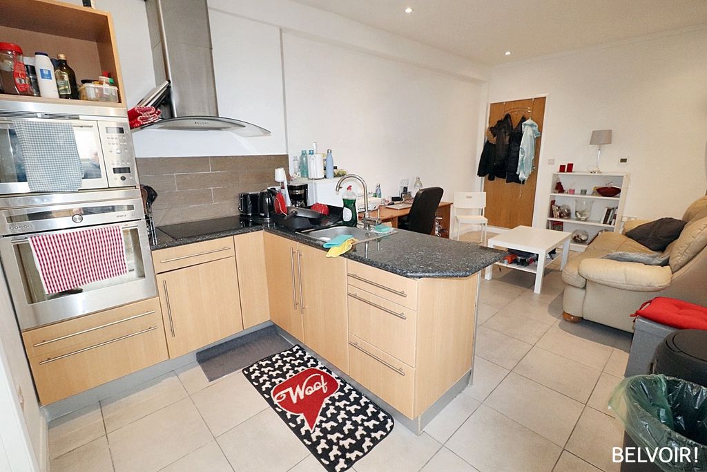 Additional image 3 of 6 bed terraced house for saleWhitchurch Road, Heath, Cardiff CF14