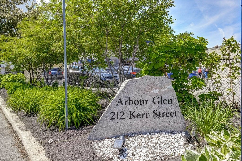 Additional image 3 of 404-212 Kerr Street, Oakville, ON, L6K 3B1