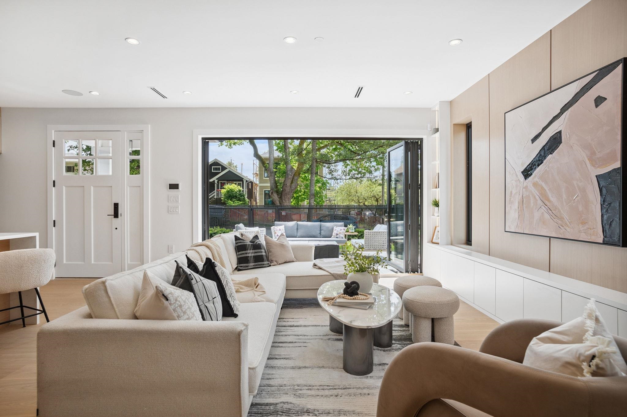 Additional image 4 of 2307 3rd Avenue E, Vancouver, BC, V5N 4W7
