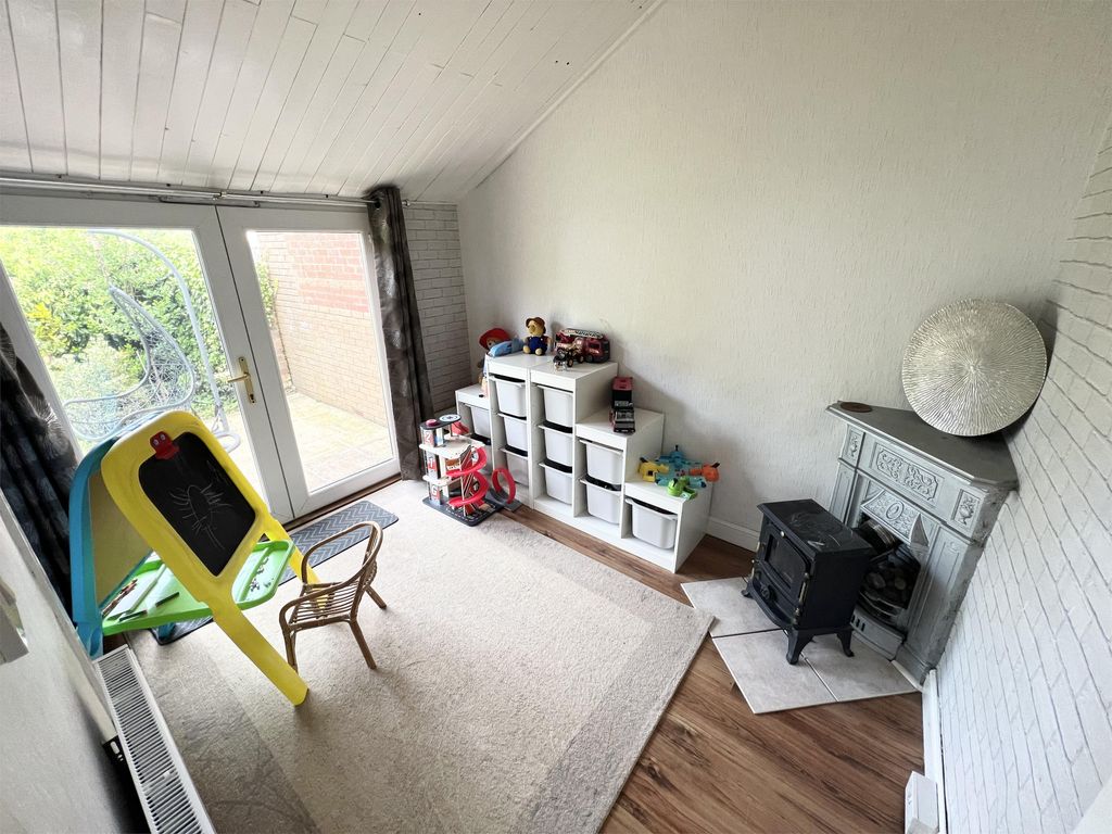 Additional image 10 of 6 bed semi-detached house for sale37 South Beach Road, Ardrossan KA22