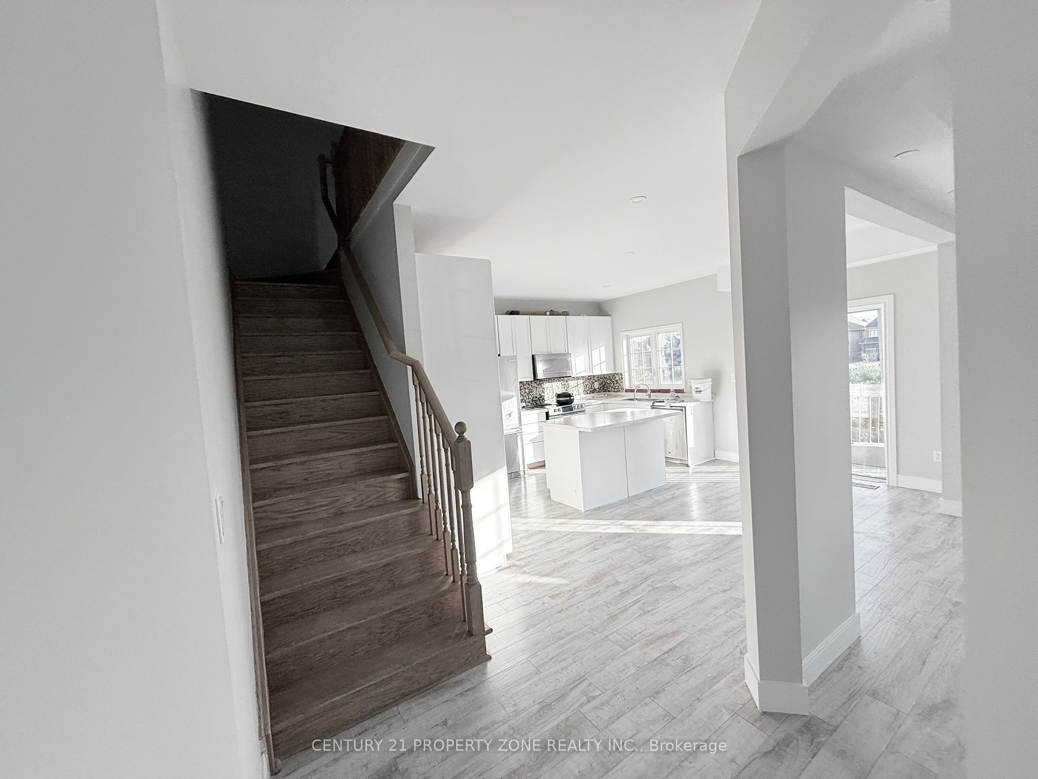 Additional image 3 of 2 Abbotsbury Drive, Brampton, ON, L6X 0S3