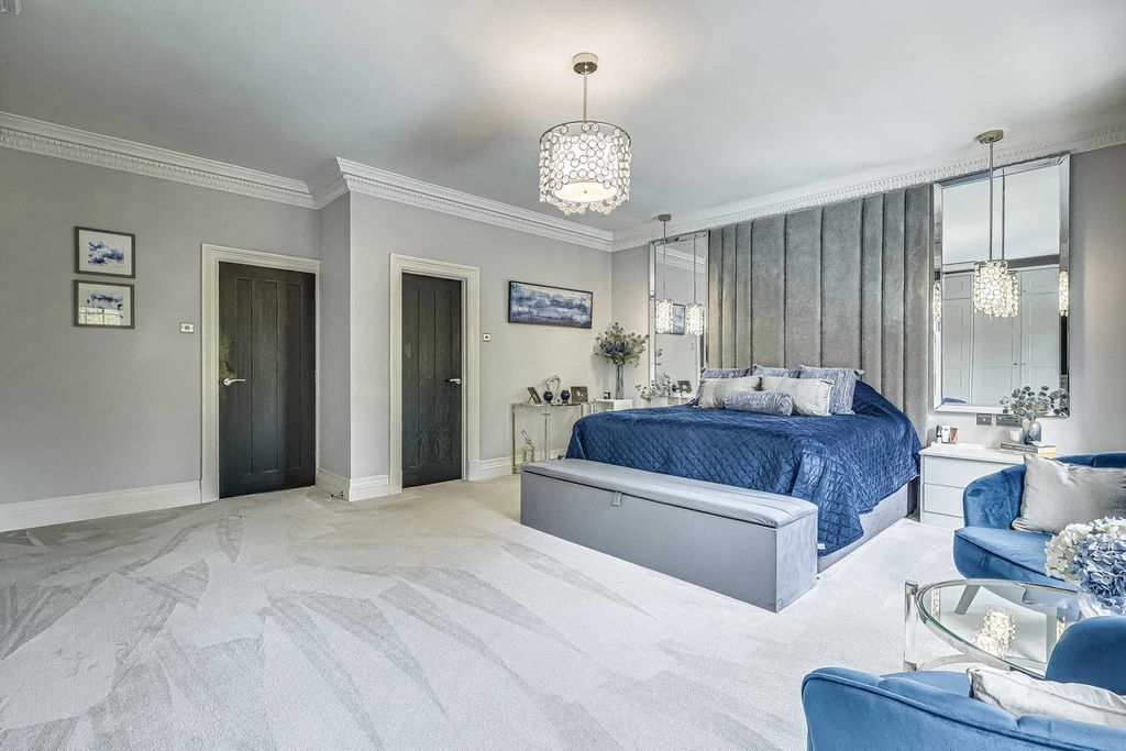Additional image 31 of 5 bed detached house for saleBenfleet Road, Benfleet SS7