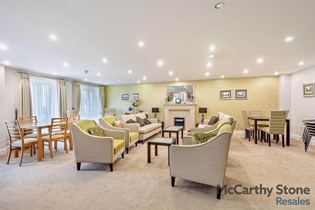 Additional image 9 of 2 bed flat for saleHolmcroft Court, Charlton Road, Shepton Mallet BA4