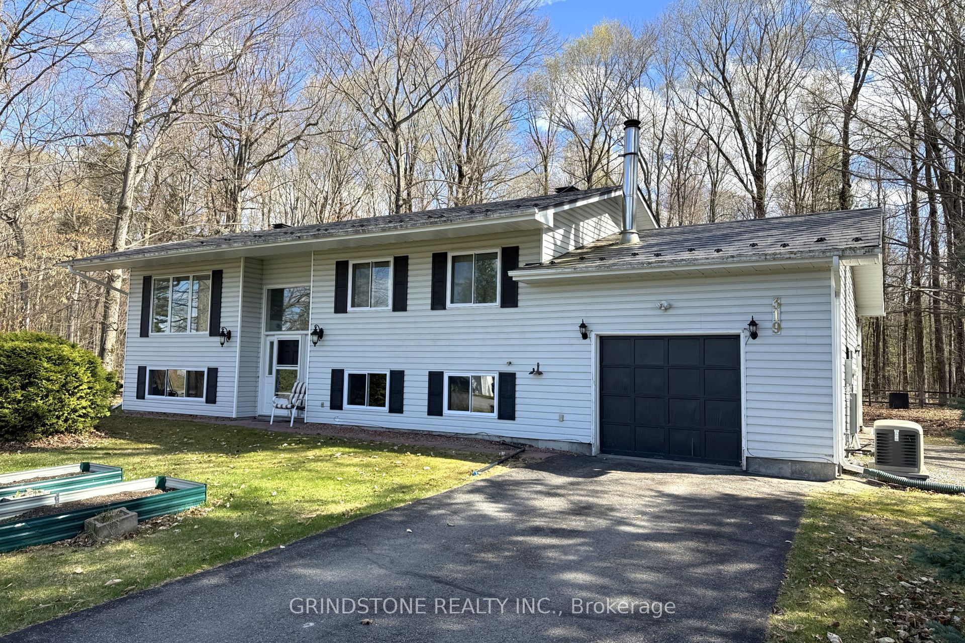 Additional image 2 of 319 Riverwood Drive, Ottawa, ON, K0A 3M0