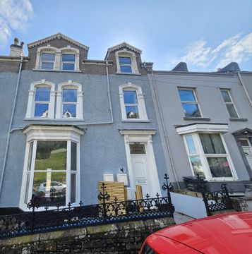 Carlton Terrace, Swansea SA1