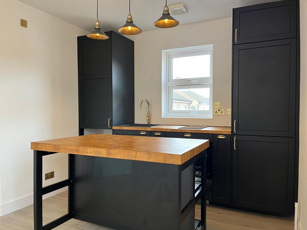Additional image 2 of 1 bed flat for saleSaffron Road, Biggleswade SG18