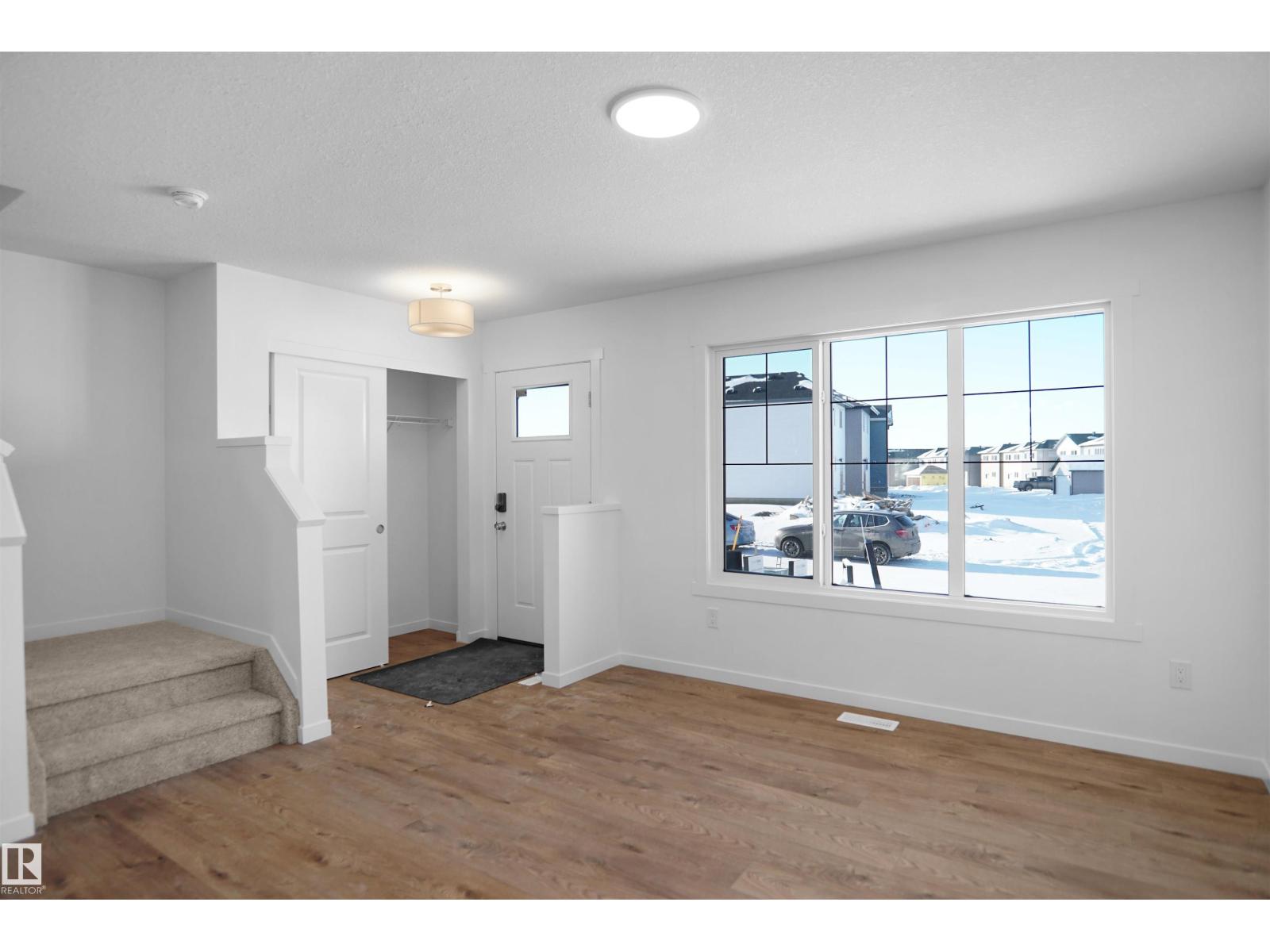 Additional image 3 of 423 Aster Drive NW, Edmonton, AB, T6T2N8