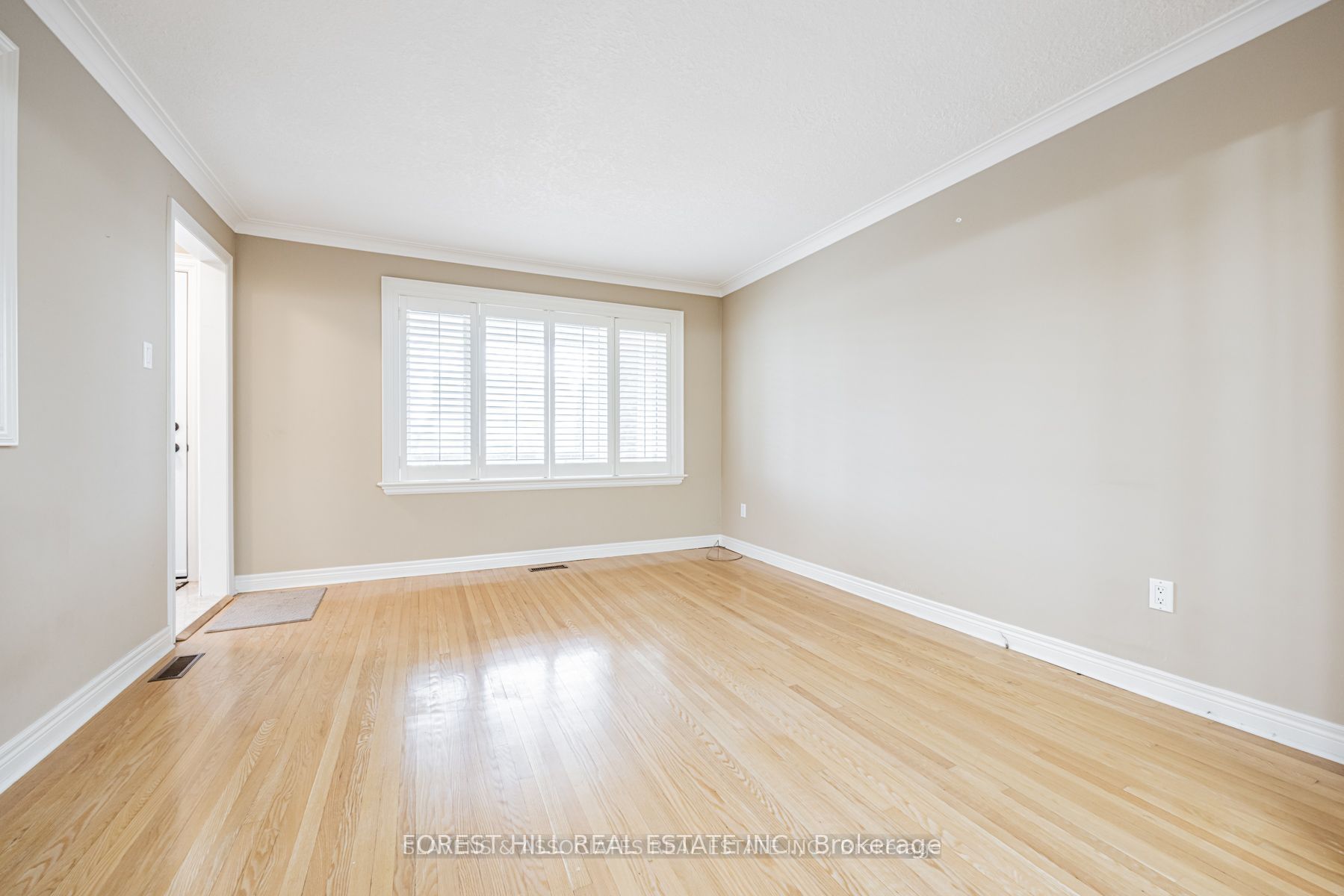 Additional image 4 of Main Flr-159 Spalding Road, Toronto, ON, M3K 1K3