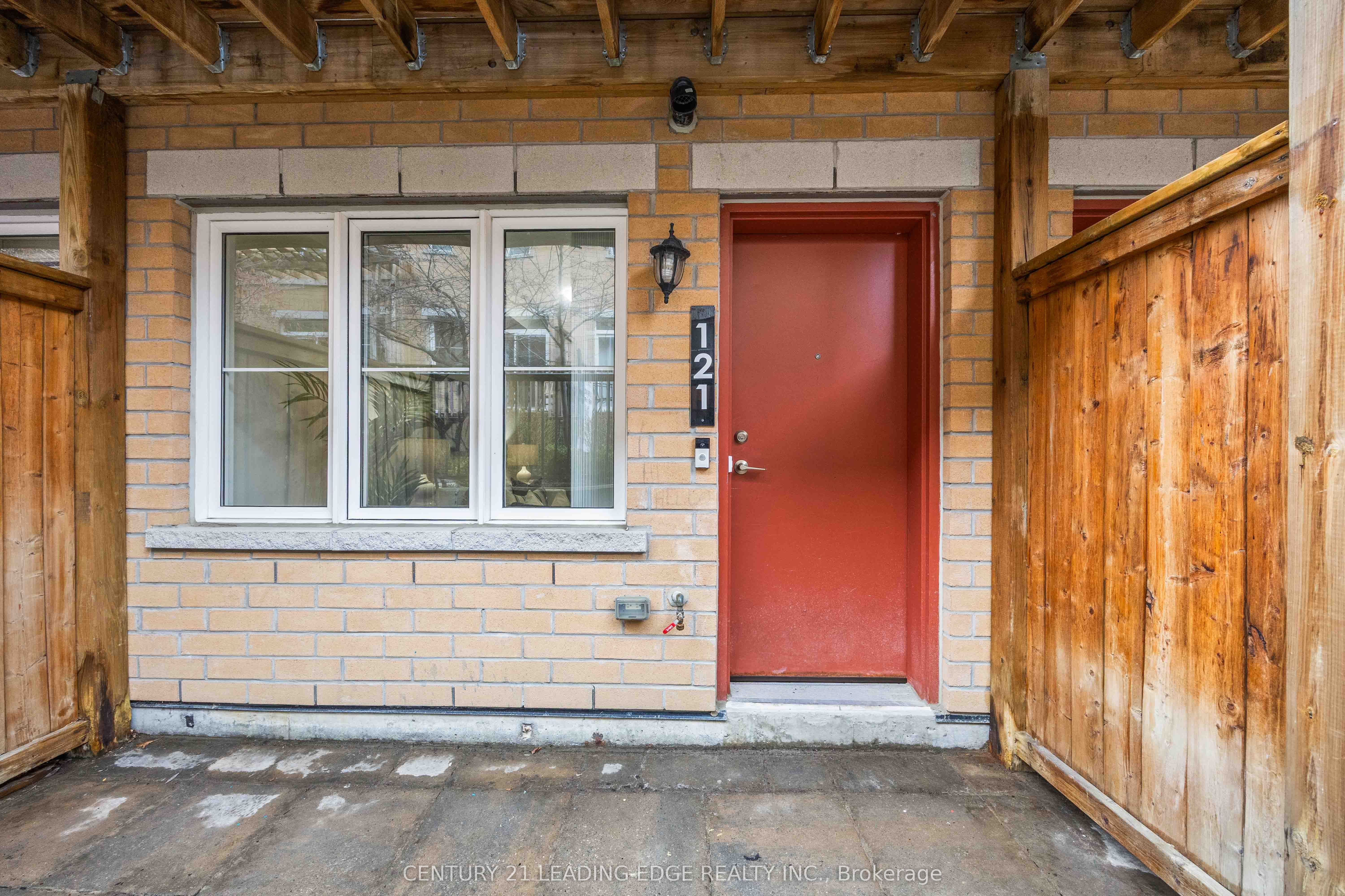 Additional image 4 of 121-380 Hopewell Avenue, Toronto, ON, M6E 2S2