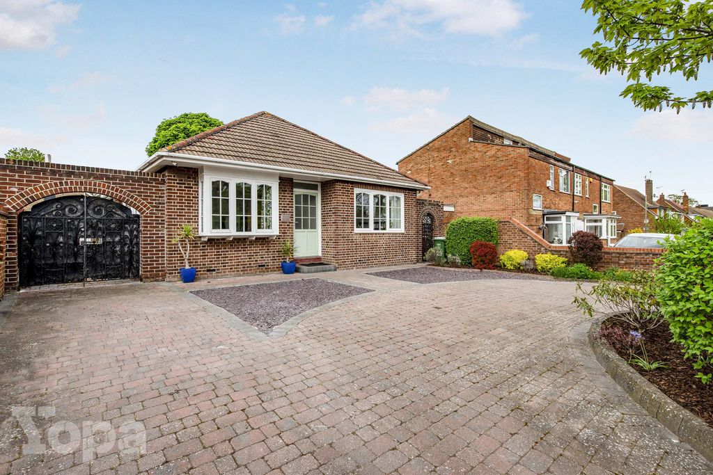 Additional image 20 of 4 bed detached bungalow for saleWoolwich Road, Belvedere DA17