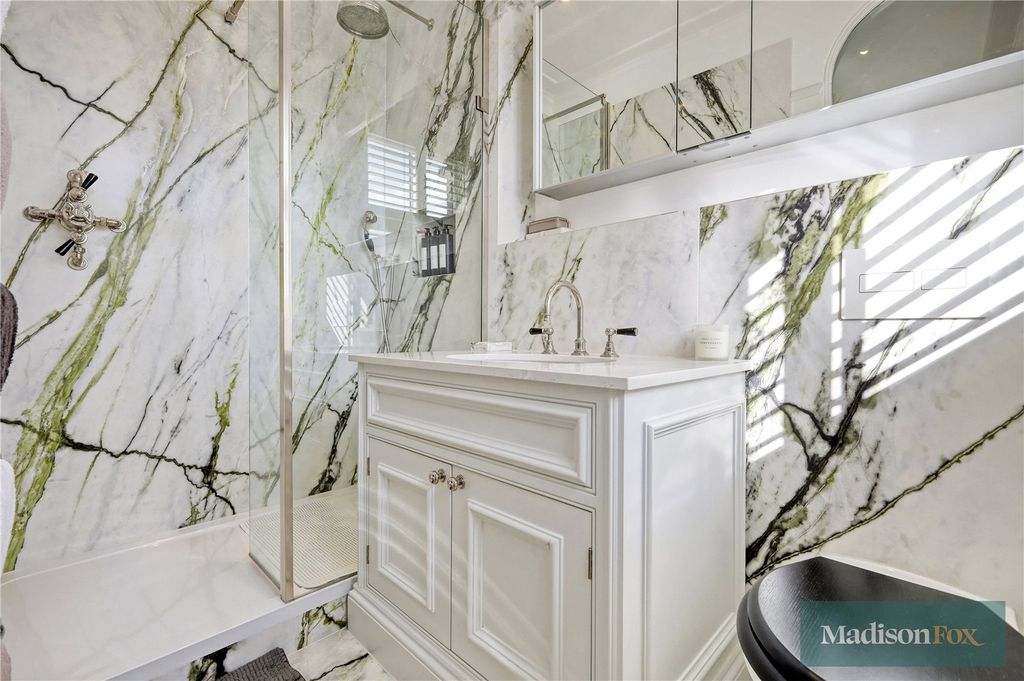 Additional image 37 of 5 bed detached house for saleQueens Road, Buckhurst Hill, Essex IG9