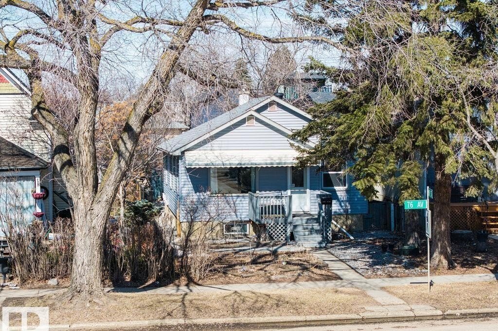 Additional image 7 of 8736 76 Avenue NW, Edmonton, AB, T6C0J5