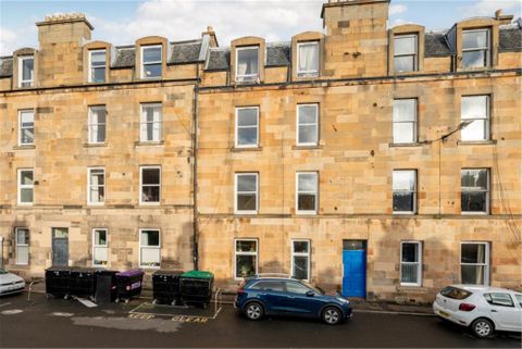 7 (1F2) Mentone Avenue, Portobello EH15