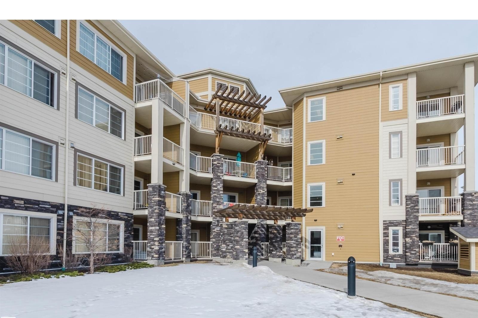 Additional image 8 of 402-3670 139 Avenue NW, Edmonton, AB, T5Y3N5
