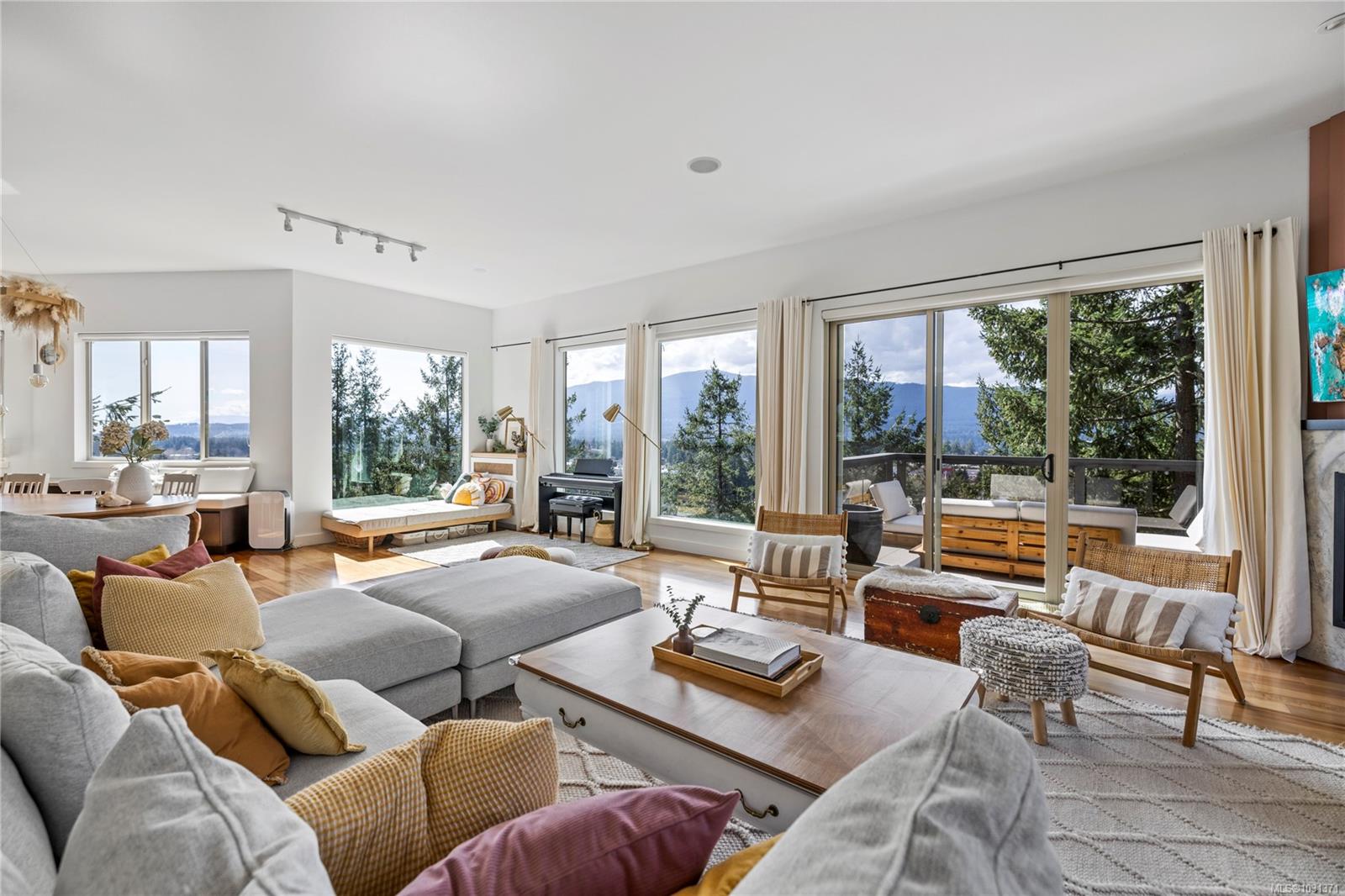 Additional image 6 of 340 Summit Drive, Nanaimo, BC, V9T 5R2