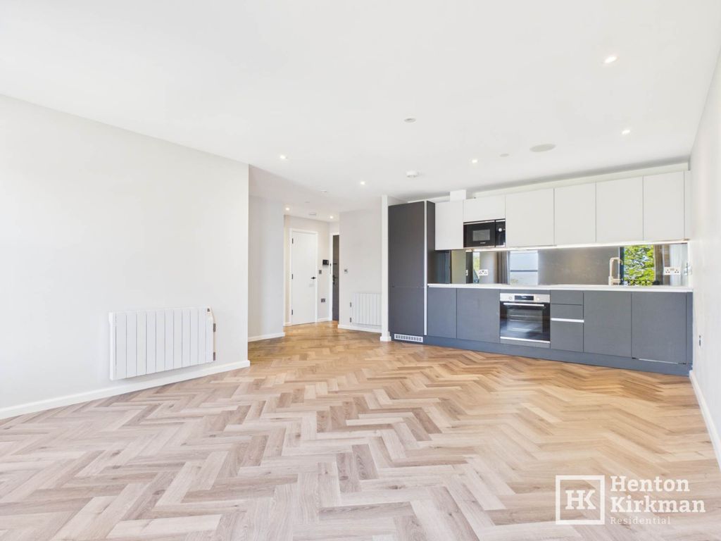 Additional image 4 of 1 bed flat for saleHigh Street, Billericay CM12