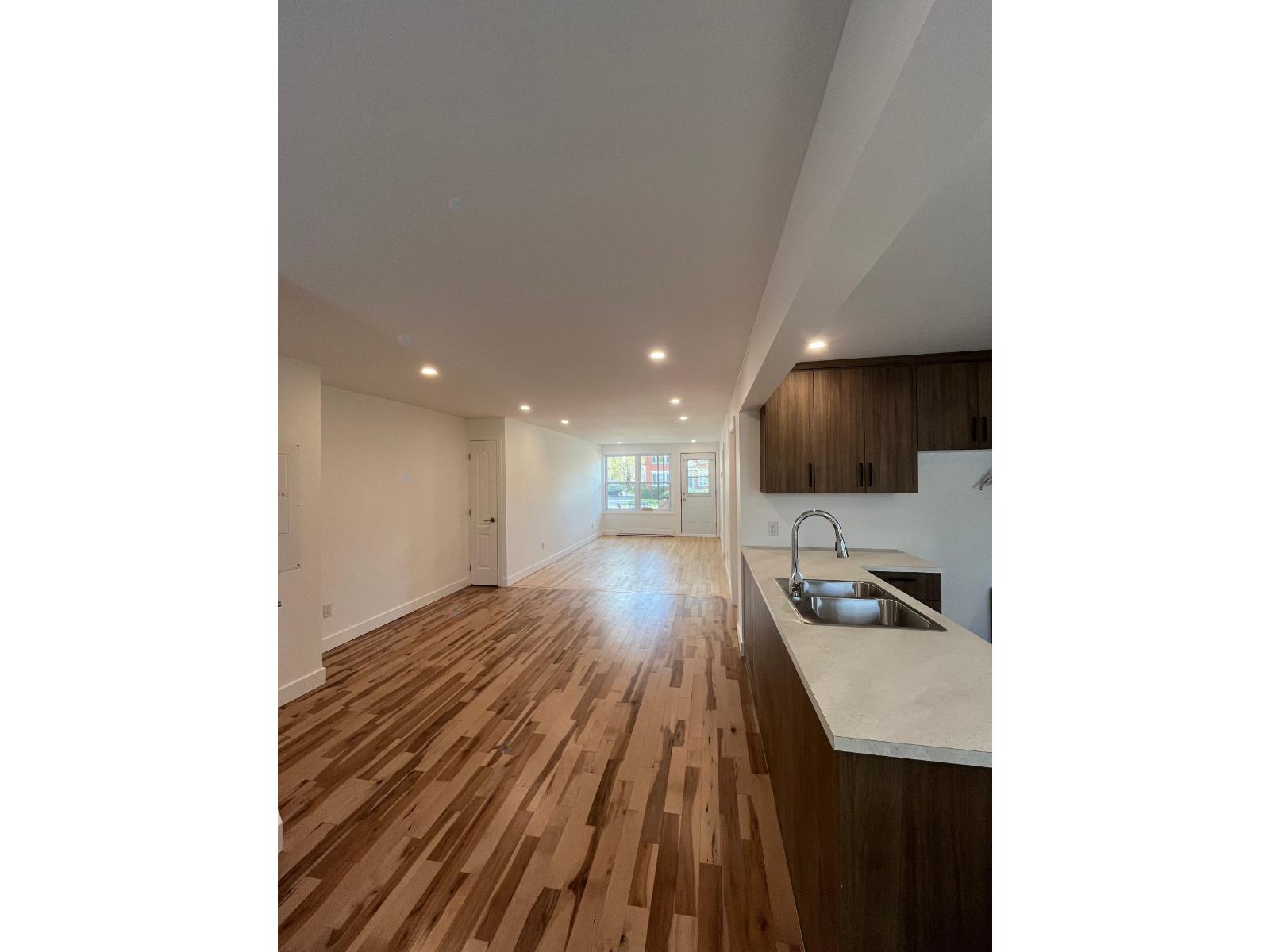 52 Rue Massicotte