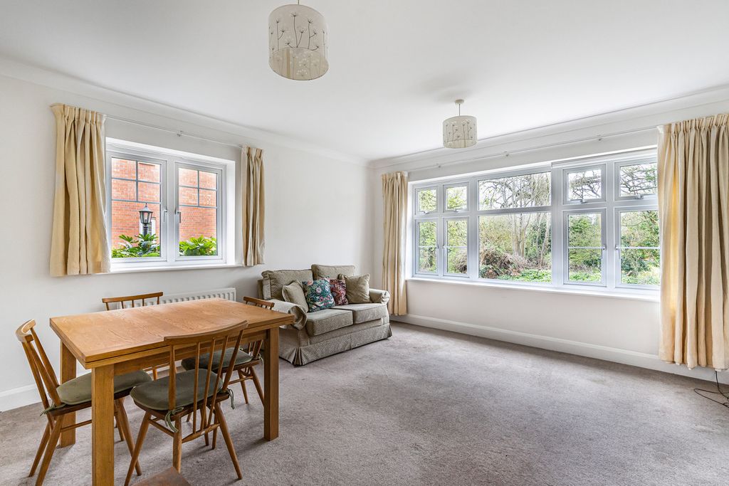 Additional image 9 of 2 bed flat for saleRiver View Terrace, Abingdon OX14