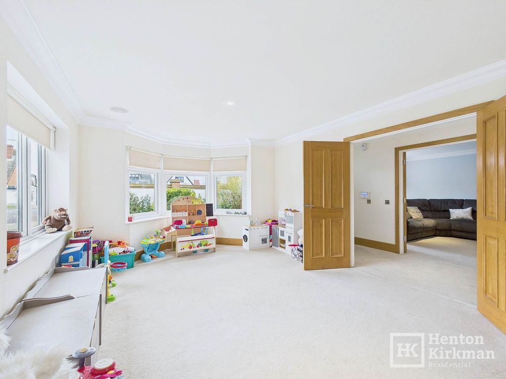 Additional image 11 of 5 bed detached house for saleNoak Hill Road, Billericay CM12