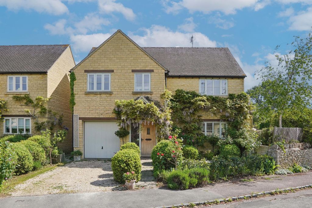 3 bed detached house for saleGlebelands, Bampton OX18