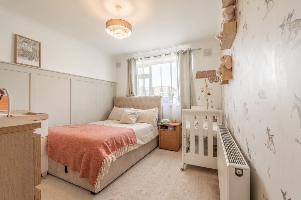 Additional image 9 of 1 bed flat for saleEssenden Road, Belvedere, Kent DA17