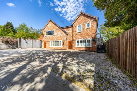 While Road, Sutton Coldfield, West Midlands B72