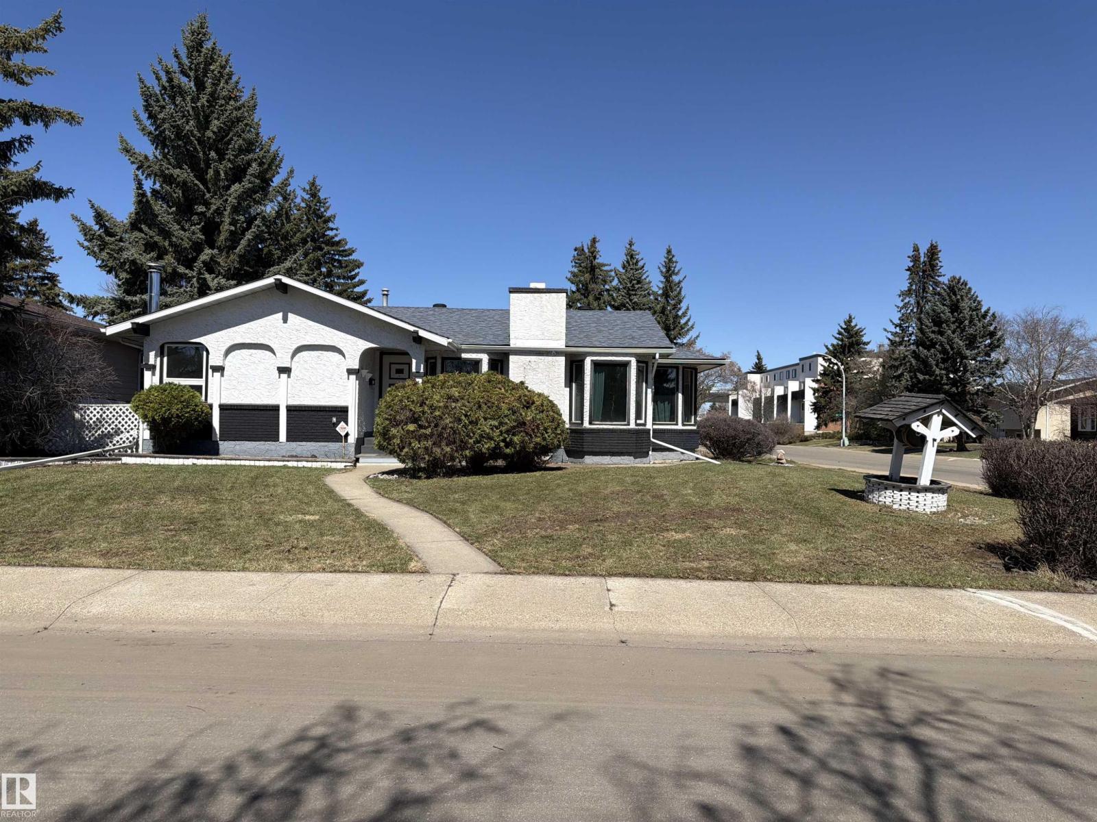 17104 85 Avenue NW, Edmonton, AB, T5T0K8