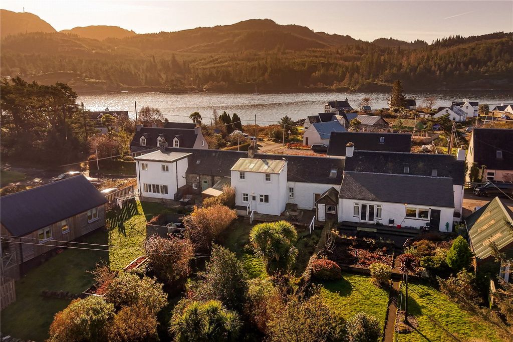 Additional image 33 of 3 bed terraced house for saleThe Pink House, Cooper Street, Plockton, Highland IV52