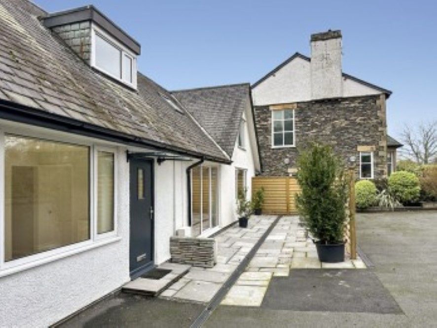 Additional image 2 of 2 bed flat for saleFirst Floor Flat At Yewgarth, New Road, Windermere, Cumbria LA23