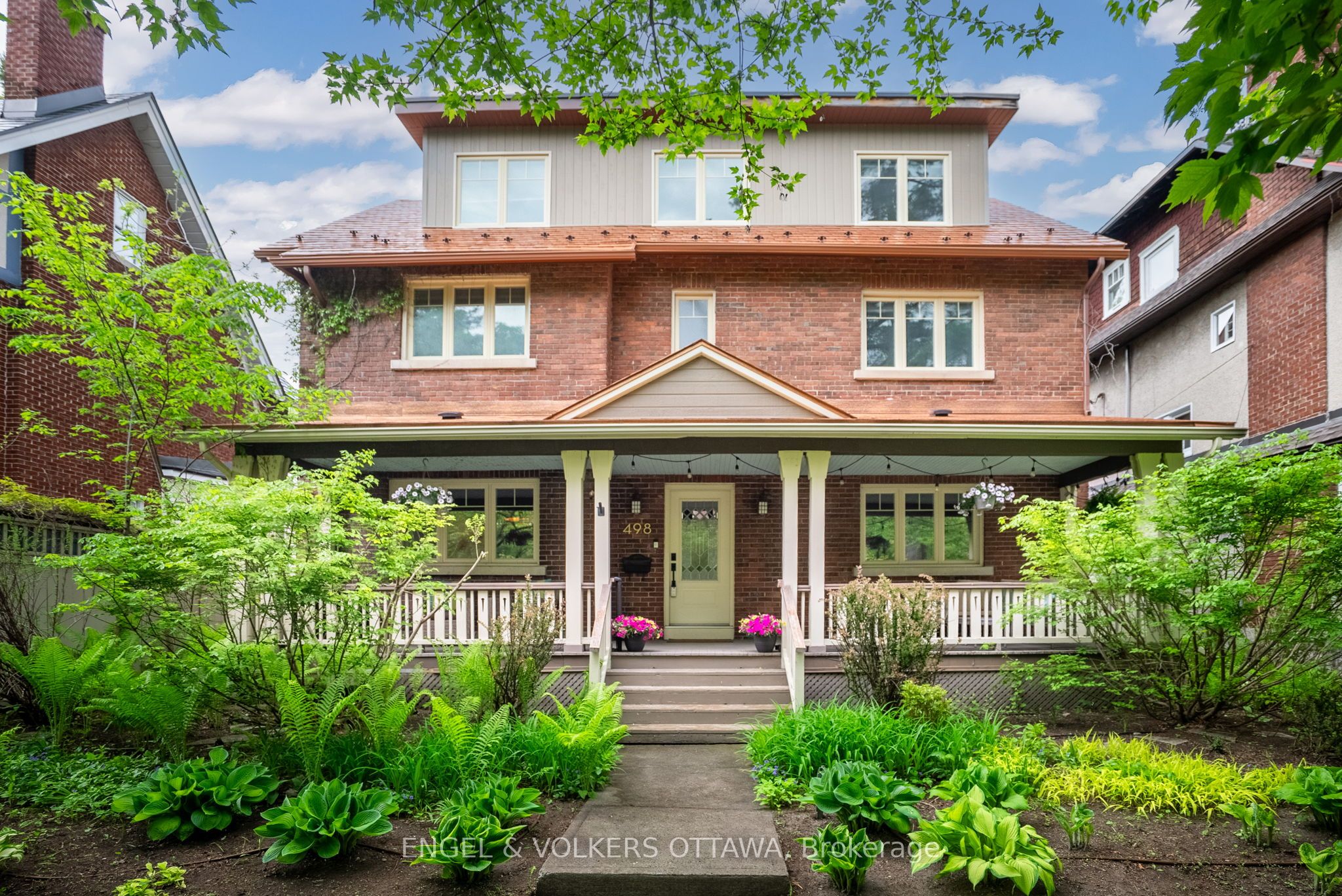 498 Queen Elizabeth Drive, Ottawa, ON, K1S 3N4