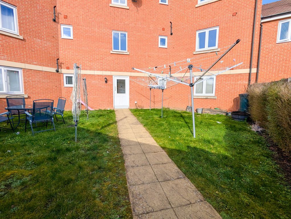 Additional image 14 of 2 bed flat for saleSanger Avenue, Biggleswade SG18