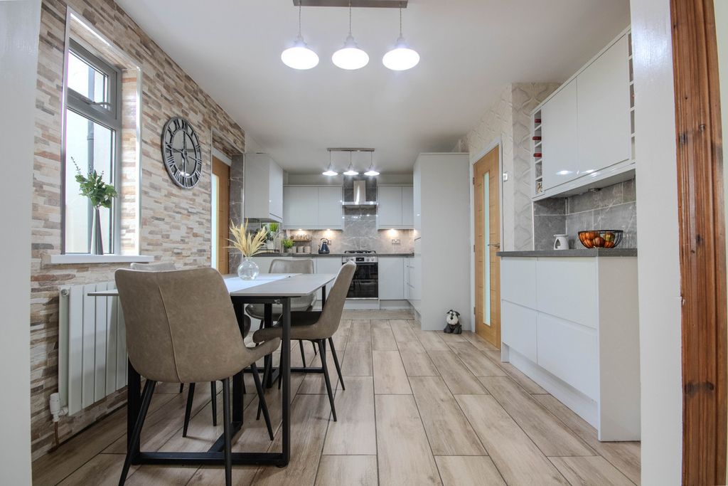 Additional image 8 of 3 bed semi-detached house for saleHeol-Y-Nant, Caerphilly CF83