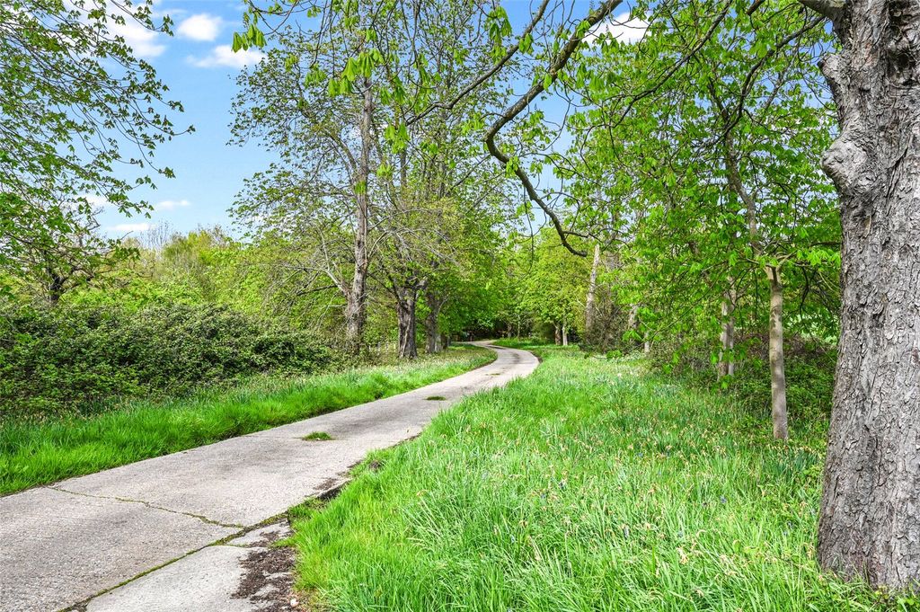 Additional image 6 of Land for saleLot 2 | Thrifts Hall Farm, Theydon Bois, Epping, Essex CM16
