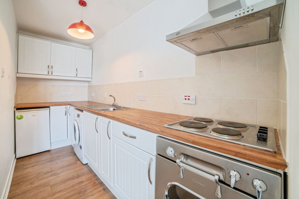 Additional image 6 of 1 bed flat for saleMilton Drive, Buckie AB56
