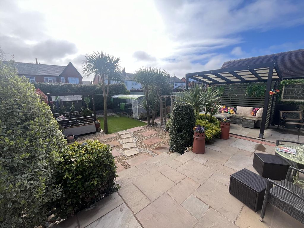 Additional image 33 of 4 bed semi-detached house for saleSandhurst Avenue Lytham St. Annes, Lancashire FY8