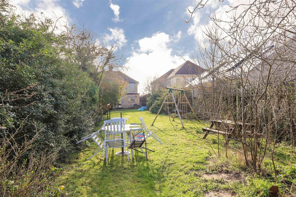 Additional image 20 of 3 bed semi-detached house for saleGreen End Road, Cambridge CB4