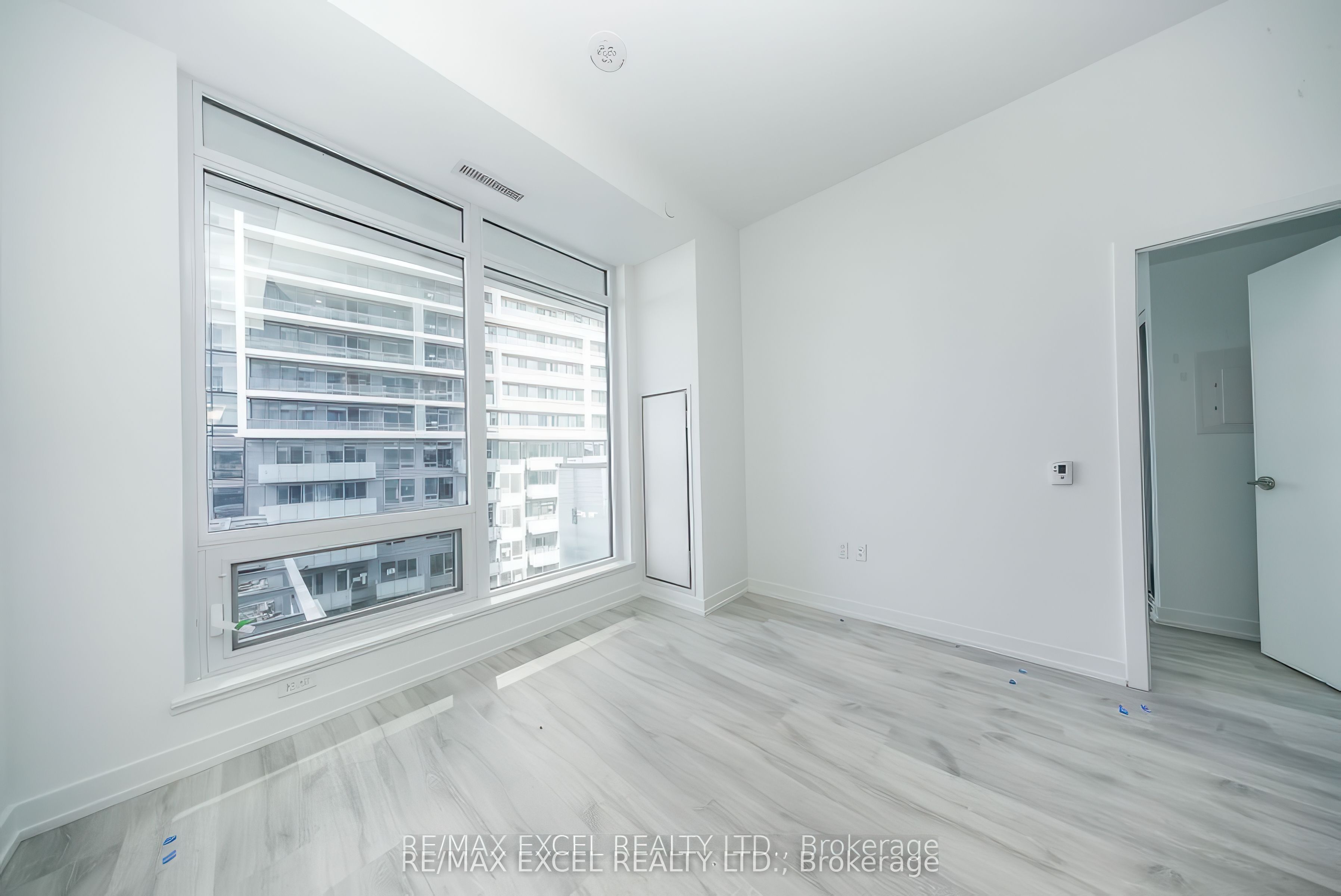 Additional image 4 of S1101-8 Olympic Garden Drive, Toronto, ON, M2M 0B9