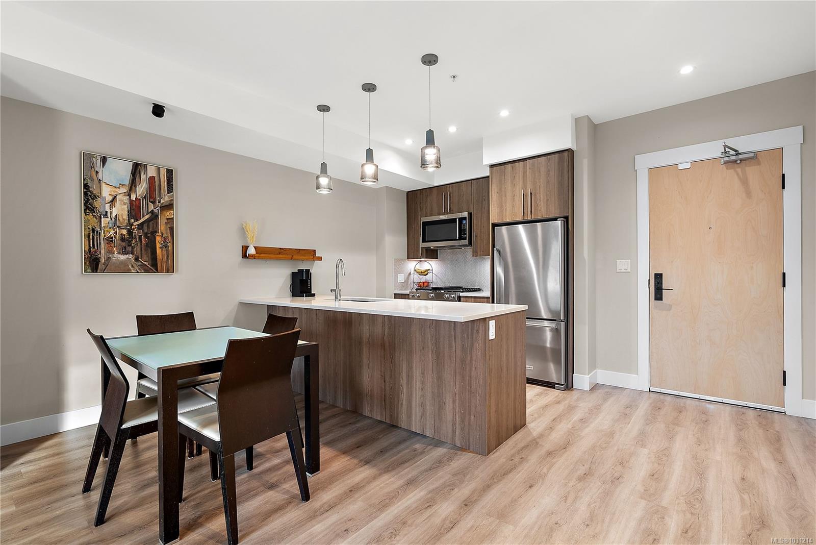 Additional image 2 of 402-2500 Hackett Crescent, Central Saanich, BC, V8M 0C1