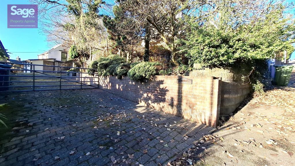 Additional image 40 of 9 bed cottage for saleCentral Avenue, Newbridge, Newport NP11