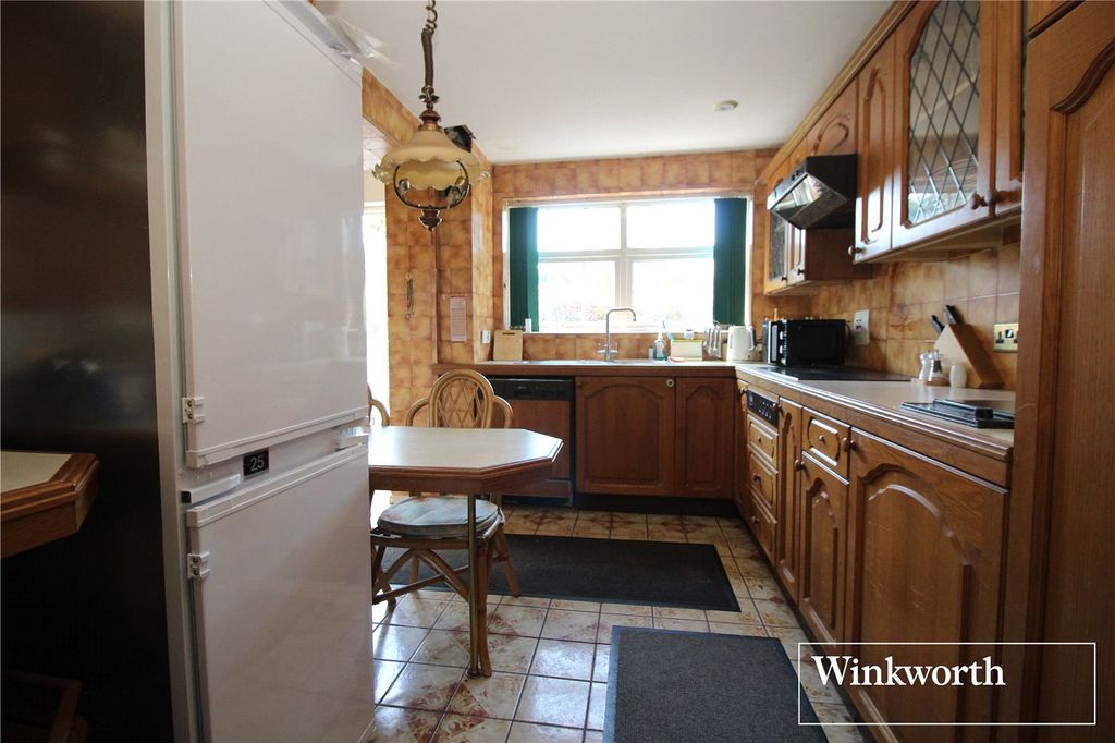Additional image 6 of 4 bed end terrace house for saleHartfield Avenue, Elstree, Borehamwood, Hertfordshire WD6