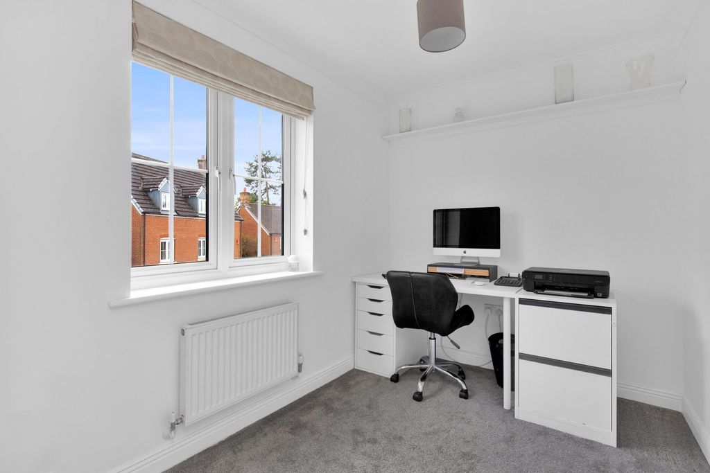 Additional image 23 of 5 bed detached house for saleConnaught Way, Alton GU34