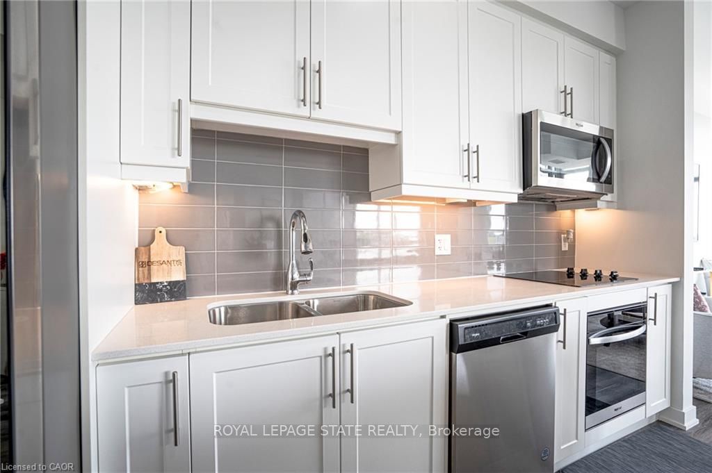 Additional image 6 of 418-600 North Service Road, Hamilton, ON, L8E 0L2