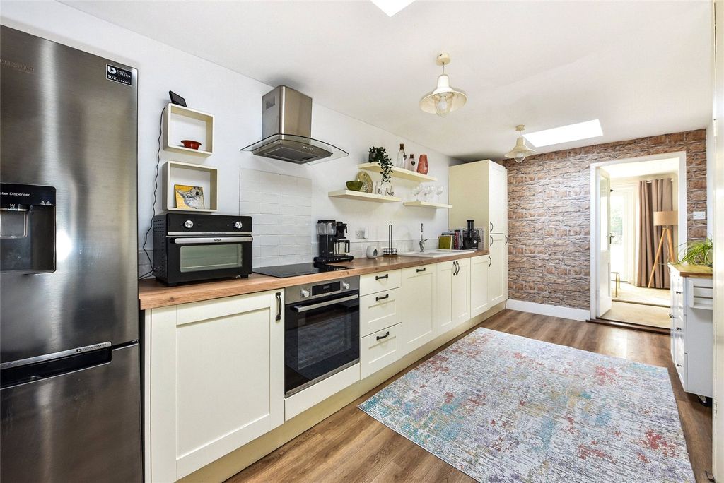 Additional image 12 of 5 bed detached house for saleHollybank Lane, Emsworth, Hampshire PO10