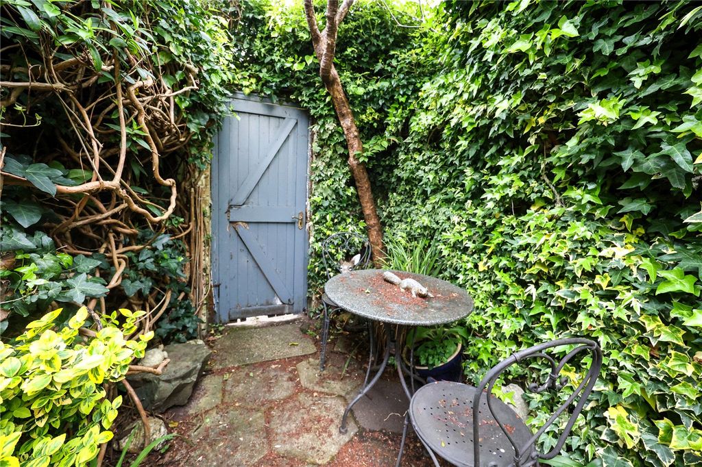Additional image 25 of 4 bed terraced house for saleCoronation Street, Barnstaple, Devon EX32