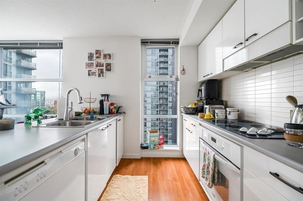 Additional image 4 of 1806-111 Georgia Street W, Vancouver, BC, V6B 1T8