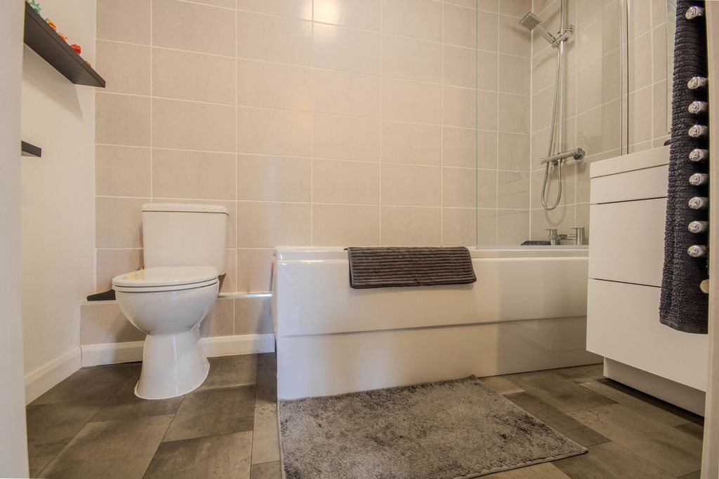Additional image 7 of 1 bed flat for saleWyncliffe Gardens, Cardiff CF23